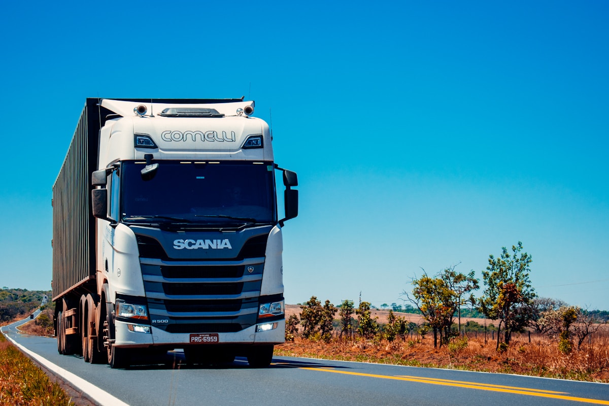 ANA & DANIEL TRUCKING LLC